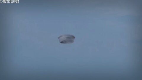 UFO Does Something Unusual
