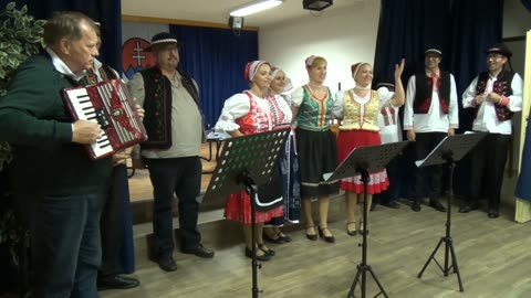 Záverčná časť vystúpenia FSk Korene