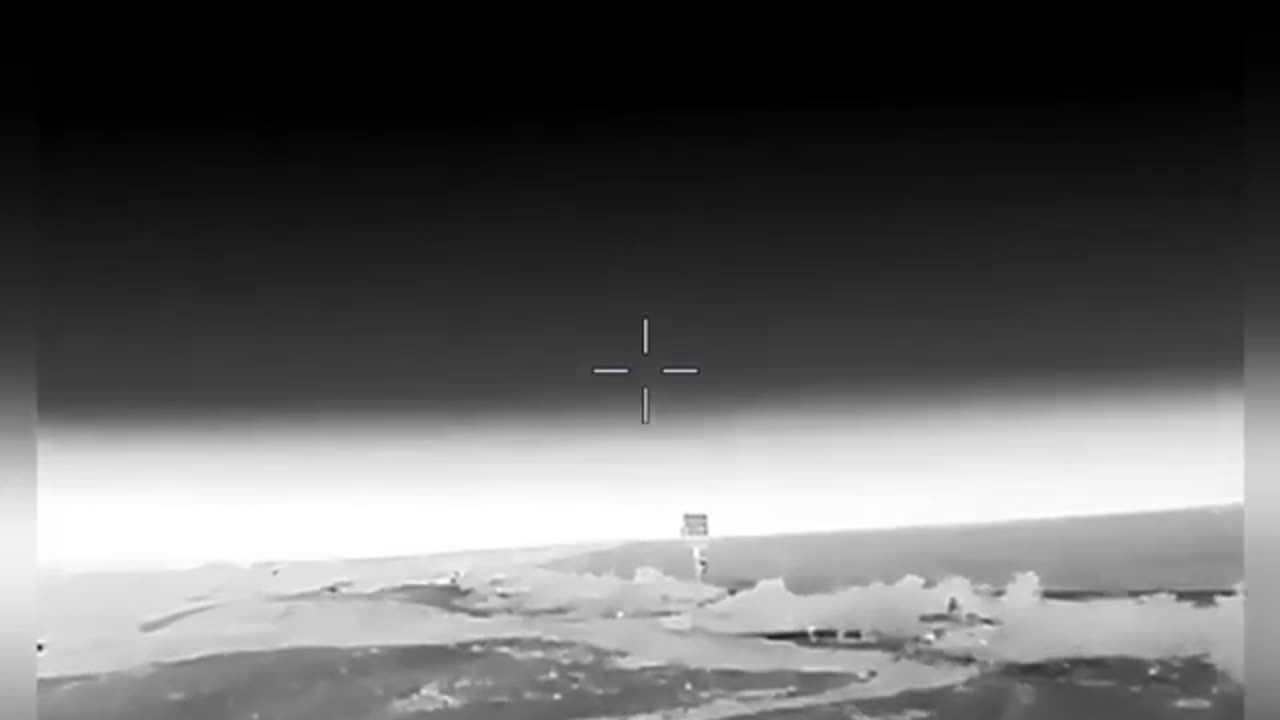 😎💥 GUR destroy Russian 48Ya6-K1 Podlyot and 55Zh6M Nebo-M radars in Crimea.