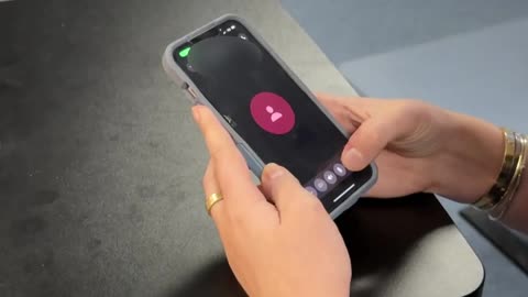 Celebrity impersonators use country stars to scam fans online