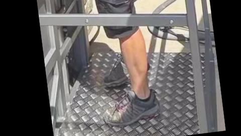 WD-40 on Stairlifts? Montesca’s Dangerous Shortcut vs. Rob’s Safety-First Approach