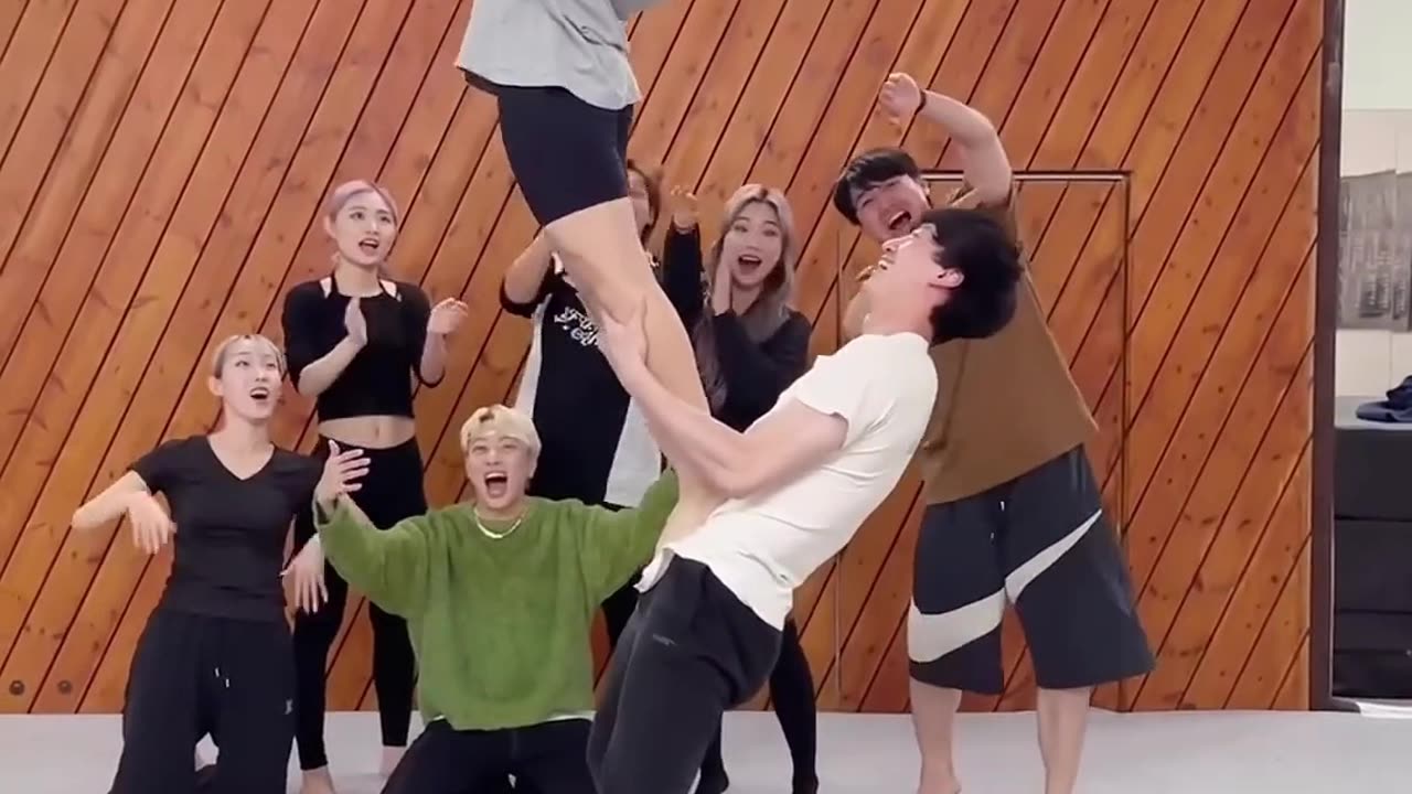 Amazing & Flexible Balance Challenge Of Acrobat Teens
