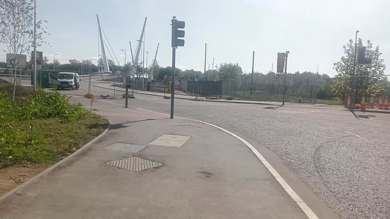 Walkie talkie: Renfrew bridge
