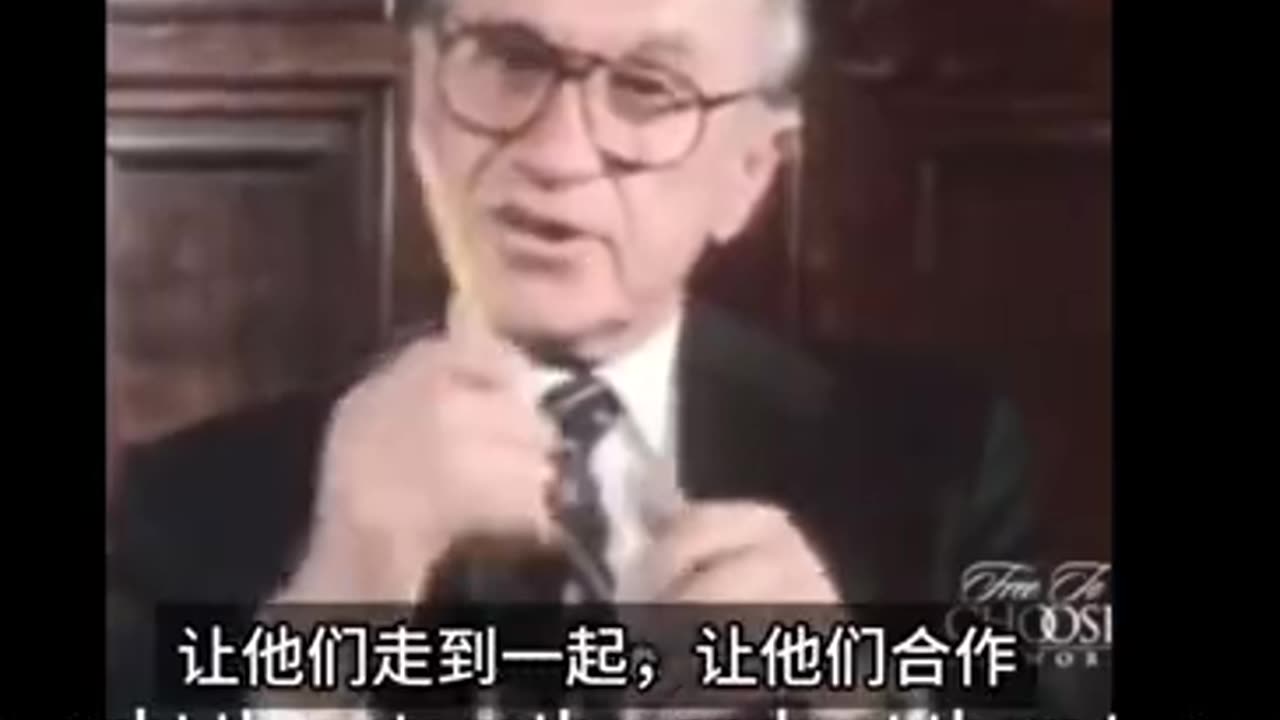 4月7日,马斯克在X上分享了一段已故经济学家米尔顿·弗里德曼从铅笔谈经济的视频
