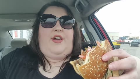 FB_2017_09_29_(2)_Burger King Whopper Mukbang Eating Show
