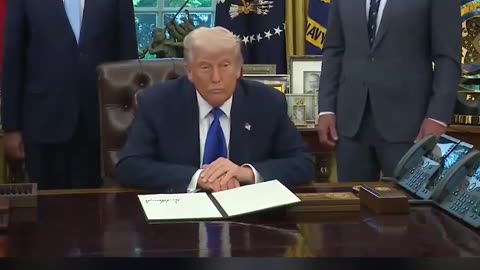 Trump just signed an executive order protecting Americans from dangerous gain-of-function research