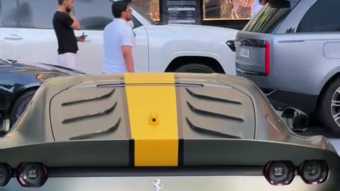 🏎️ #ferrari #uae #dubai #kcars #bugatti