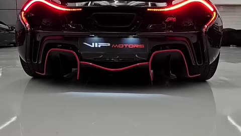 McLaren P1 Startup at VIP MOTORS DUBAI