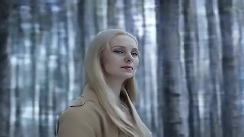 INTERNATIONAL BLONDE OF MYSTERY