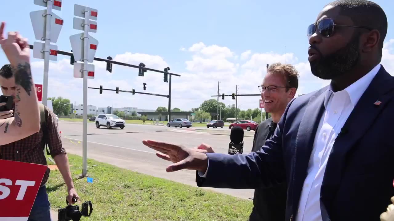 Byron Donalds Shuts Down Unhinged Liberal Protestor: 'I'm Gonna Be Your Governor!'