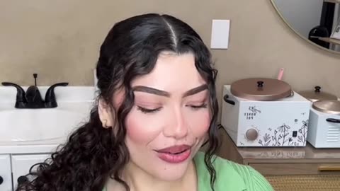 Unboxing Sexy Smooth Golden Allure Hard Wax in Arizona | @jamilaguerrero Shares First Impressions