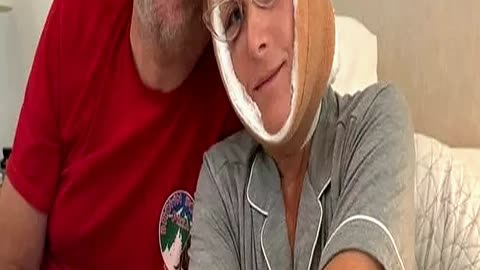 Ricki Lake Shows Off Dramatic Results of Her Face