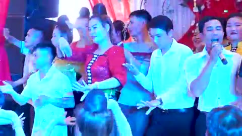 The best snail dance 🐌 in Northwest Son La Vietnam