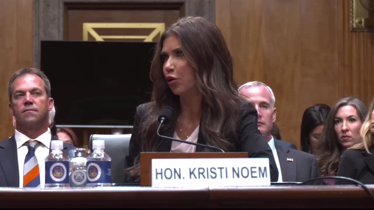 'Bad weapons handling' Kristi Noem slammed at hearing for cosplaying on Instagram