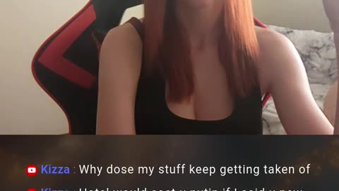 Live with ReinaA