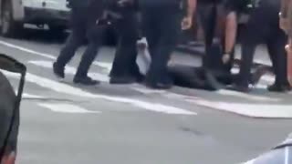 VIDEO: Officers seen performing CPR on apparent gunshot victim during active