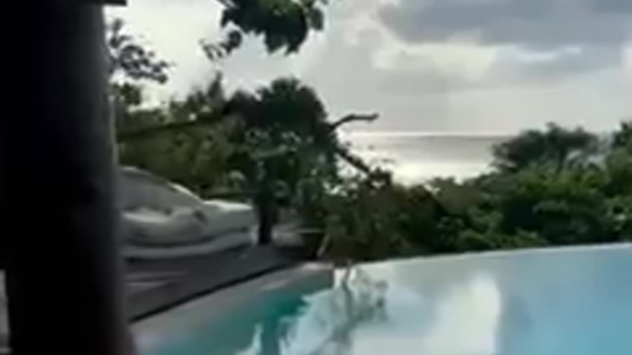 Sleep with Quran 🌙 | Best Relaxing Quran Recitation for Peaceful Sleep