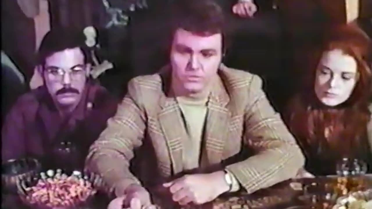 Commander USA's Groovie Movies: Simon King of the Witches