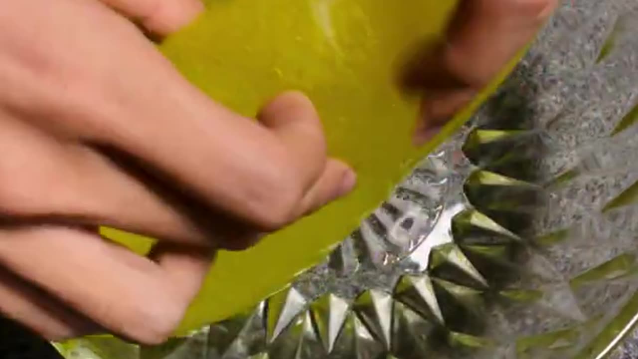 Yellow jelly, wobbling just right 🍋 A gentle press… and the magic begins ✨