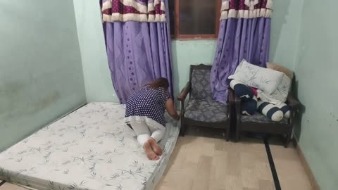 My new Vlog at home cleaning my room at evening