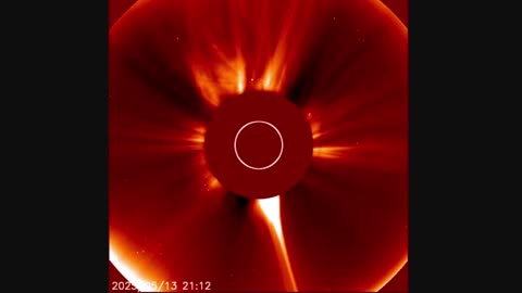 Massive solar storm causes worldwide blackouts 👀