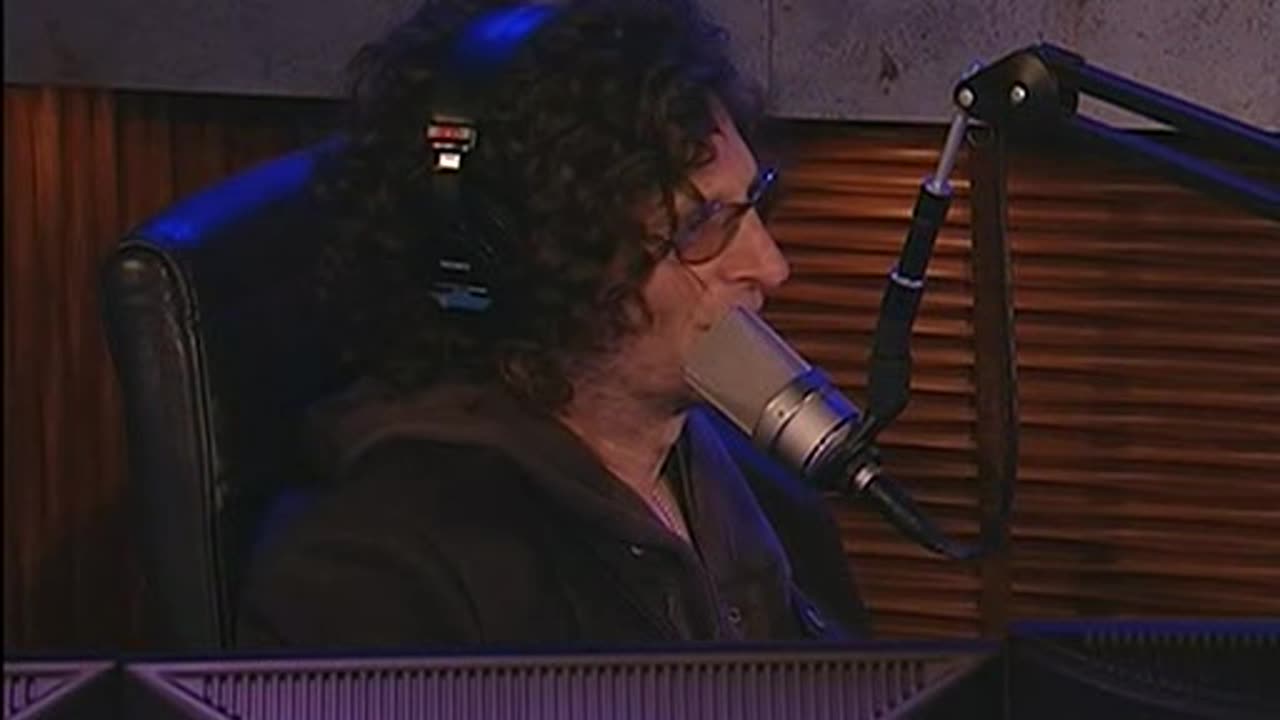 Bree Olson Gets Spanked - 04-21-09