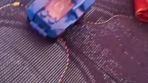 Building a Mini Lego Police Car (Stop Motion)