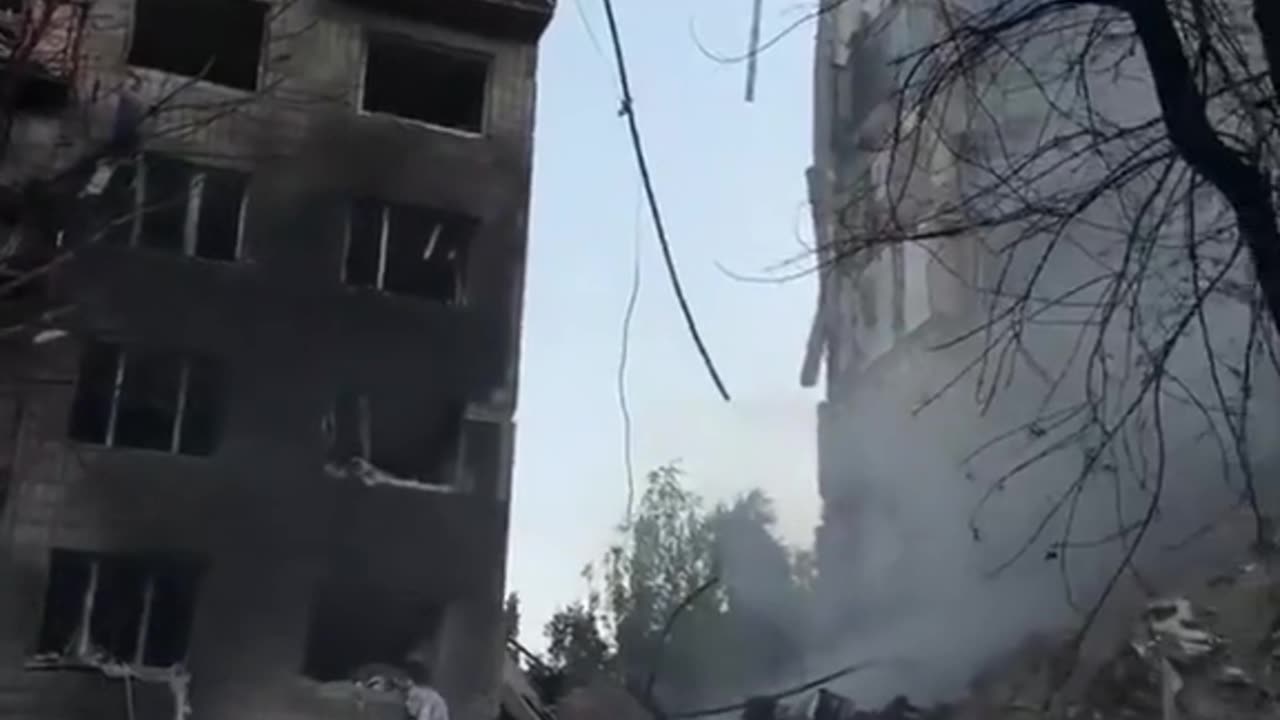 It's not GAZA, IT'S TEL AVIV/NO ES GAZA ES TEL AVIV