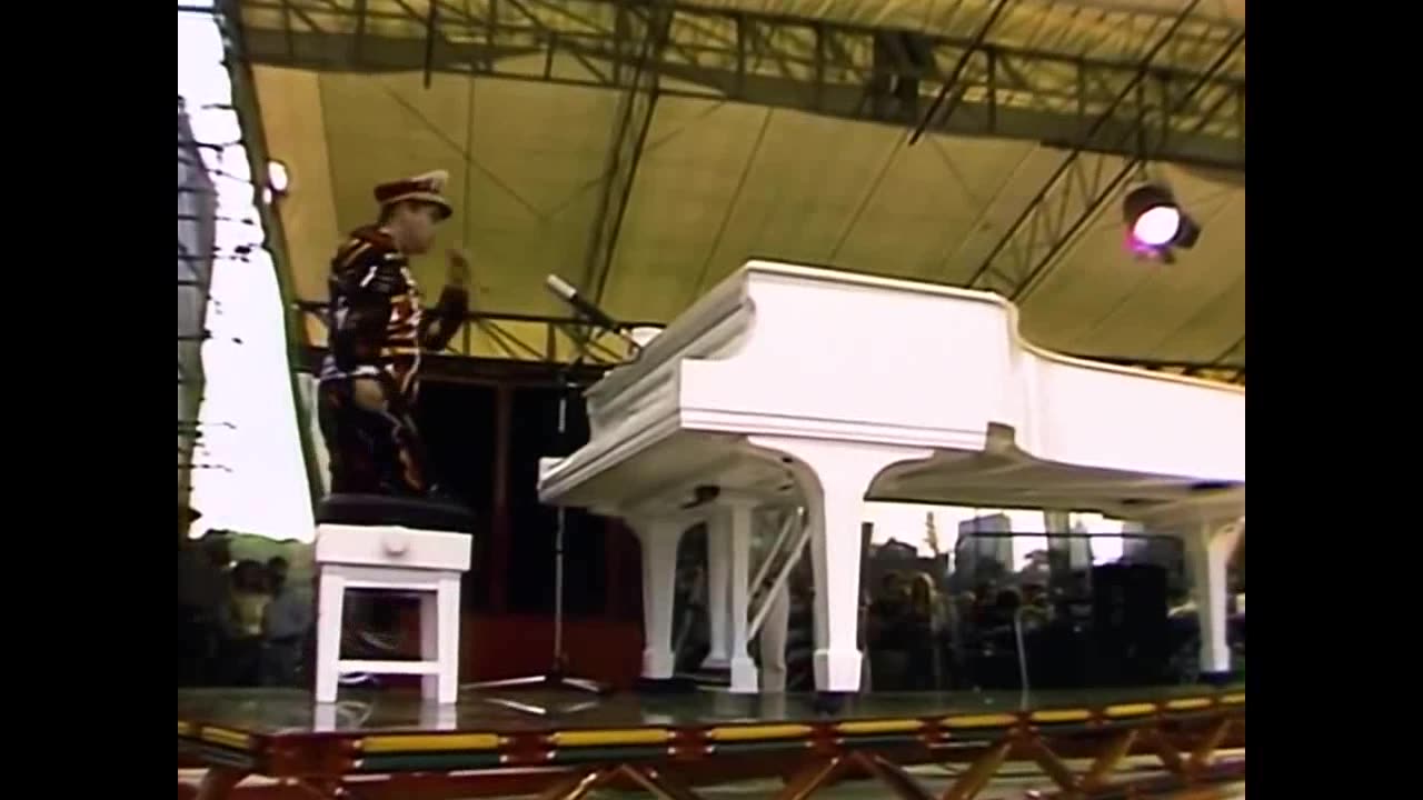 Elton John - Bennie And The Jets