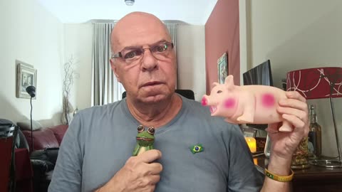 Havaianas lacra e já sai levando chinelada da maioria