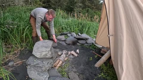 4 Days Alone in Alaska - Bushcraft Camping & Foraging Food_part2