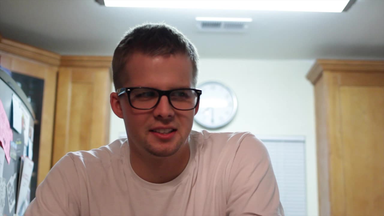 Fantasy Football Freakout: Hilarious Obsession Skit!