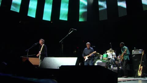 Them Changes - Eric Clapton & Steve Winwood (live)