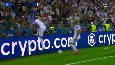 Chevalier makes mistake and Tottenham gets double lead - Cristian Romero