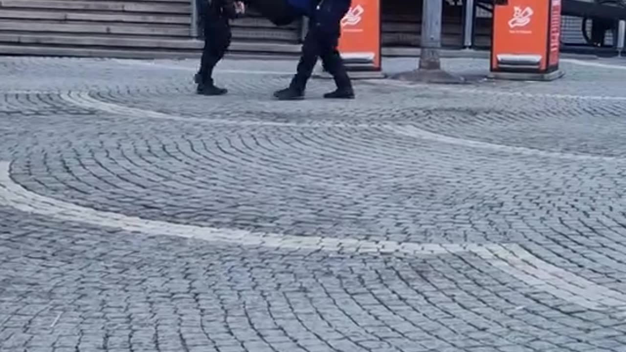 Klimataktivister protesterar