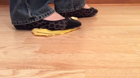 Banana Walkover in Flats