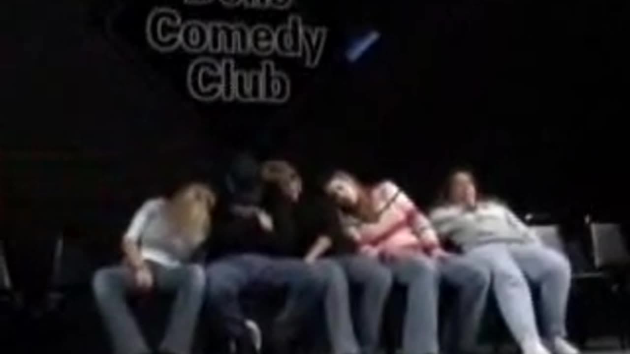 Dells Comedy Club