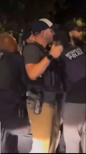 🚨Pro tip: don't assault law enforcement officers.