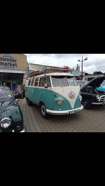 VW Splitty leaves local Classic Car Show Cornwall England