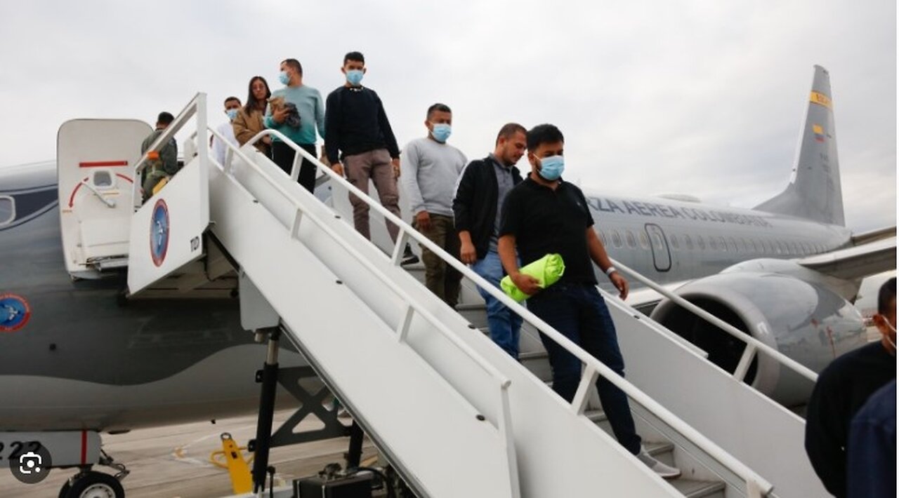 US Plans Large Deportation Flight to El Salvador
