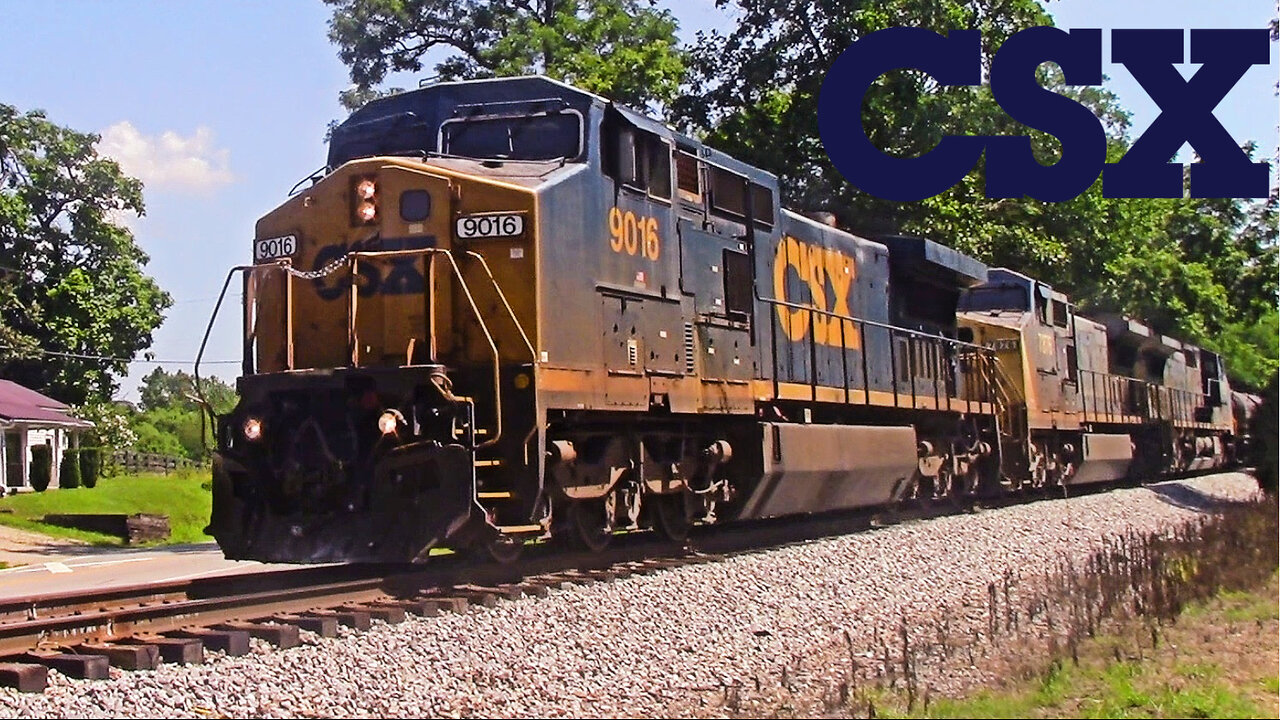 Railfanning in Verona KY Feat. CSX L411 with a CSX Dash 9 and 2 Dash 8's