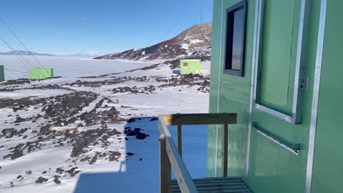 Walking in Antarctica | 2025 From Scott Base to McMurdo Station