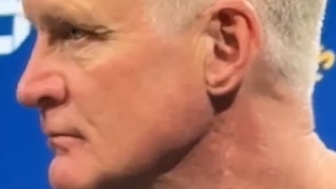 Kerr Benches Green After Sideline Clash