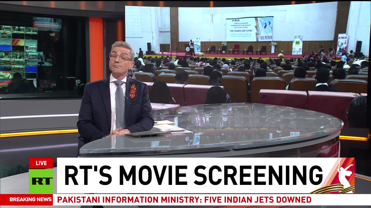 'The Cranes Are Flying' in Tanzania | RT Special Screening