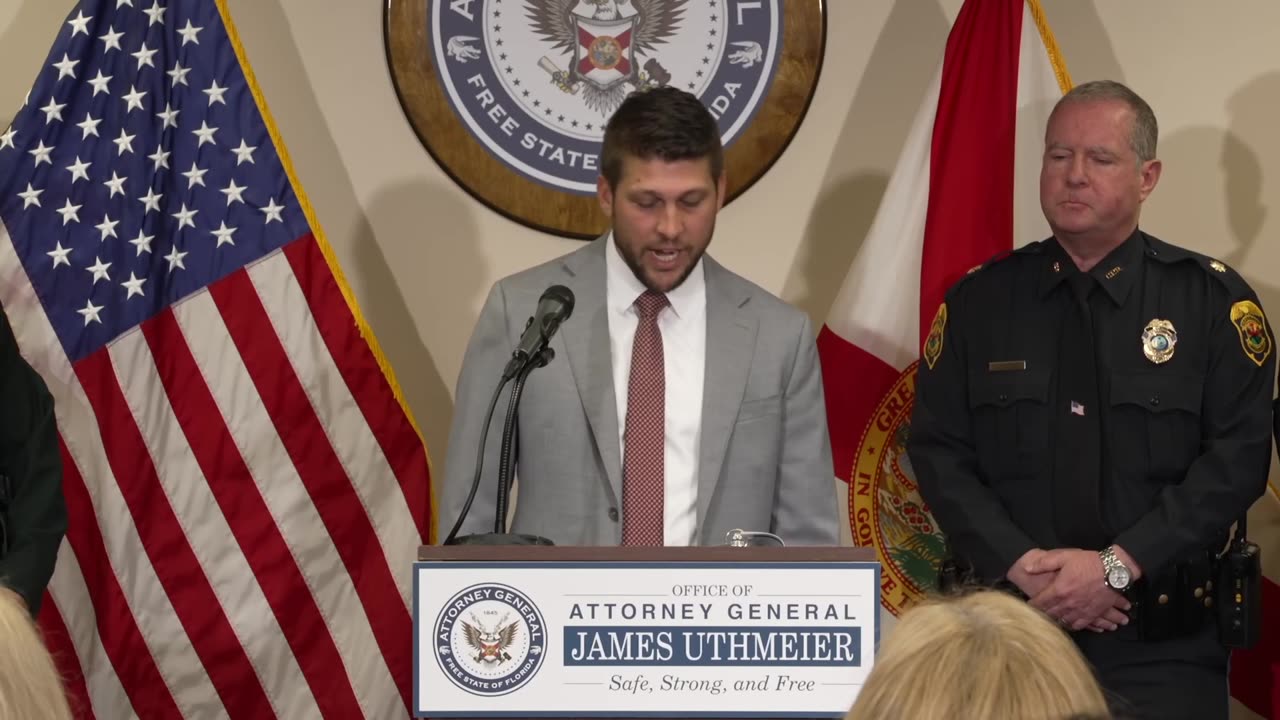 Attorney General James Uthmeier and Statewide Prosecutor Brad McVay announce takedown of organized crime ring in Tampa.