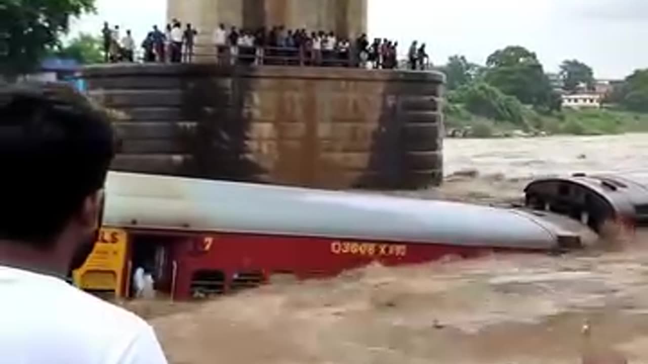 🌊 Railway Tracks Flooded! Half the Train Submerged in Water 😱 | People Escape to Save Lives