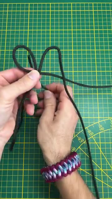 How to make bracelet by using thread