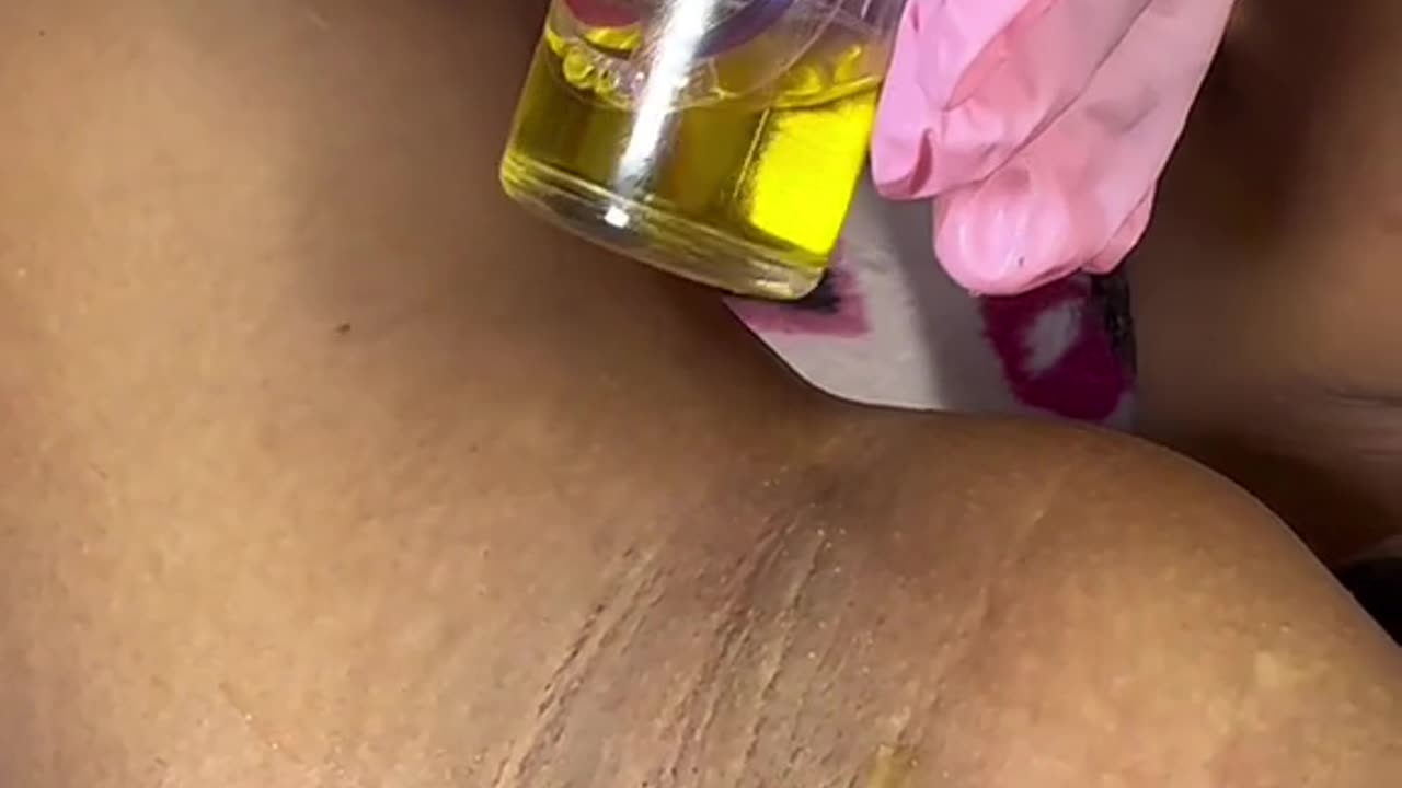 🍋 Gentle & Effective Underarm Waxing with Sexy Smooth Lemon Kiss | @waxing_with_mie