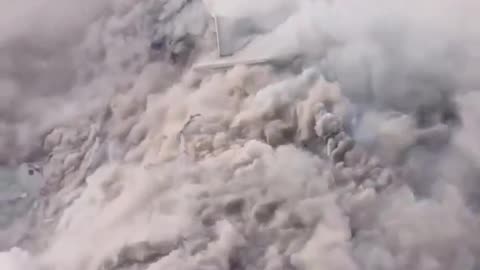 China's Hongqi bridge has collapsed just months after its opening.