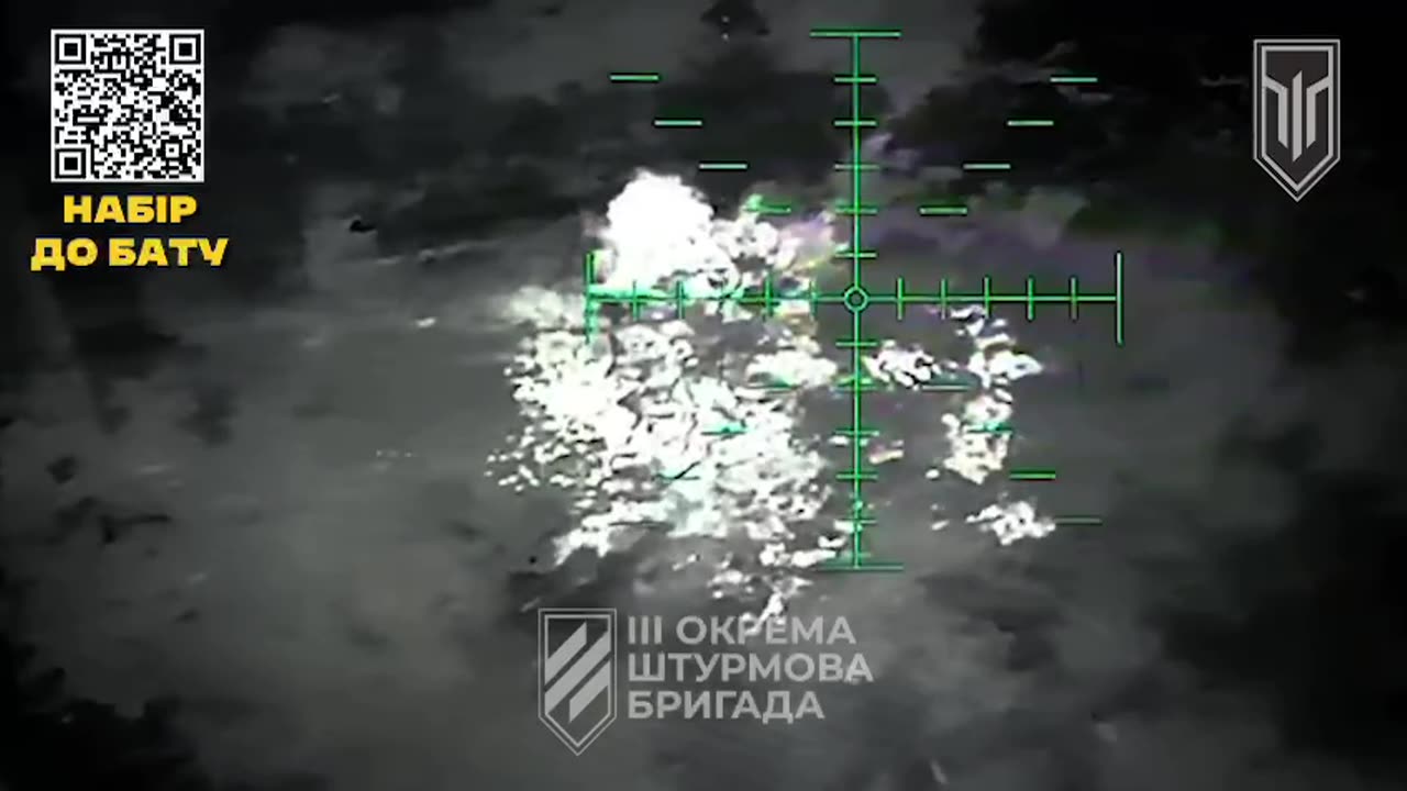 Bomber Drones Slinging Grenades at Russian Infantry Overnight